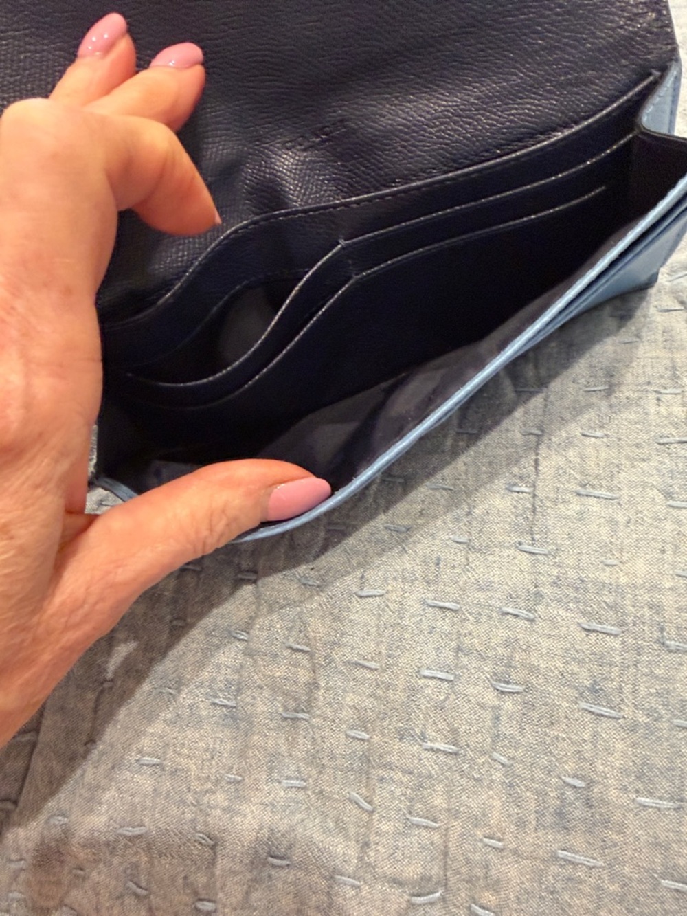 Coach Two-Tone Navy and Light Blue Leather Continental Wallet - Picture 6 of 9